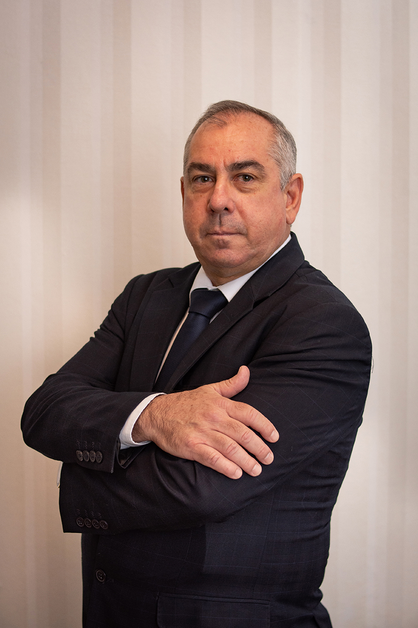 Clique para ver o perfil do Dr. Sérgio Antonio Dalri